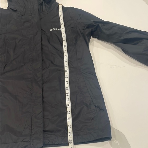 Columbia Women’s Hooded Jacket - Picture 5 of 12